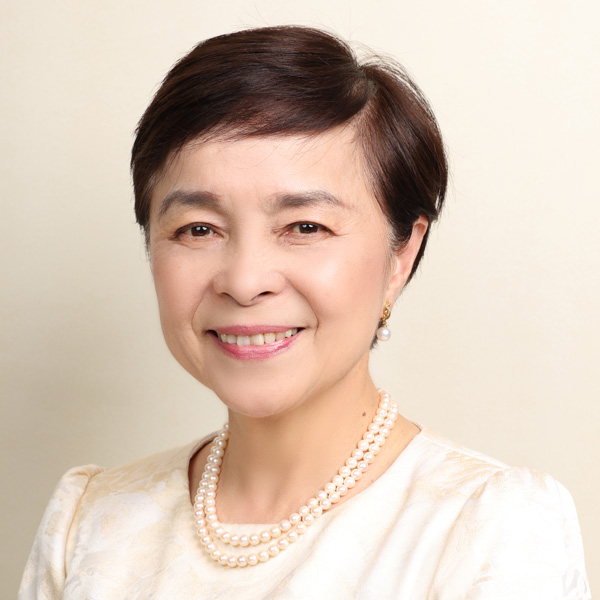 代表　岡野美紀子
